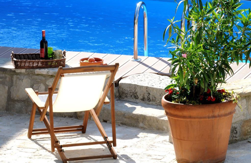 Holiday Homes Poli Svetega Antona Gračišće Eksteriør bilde