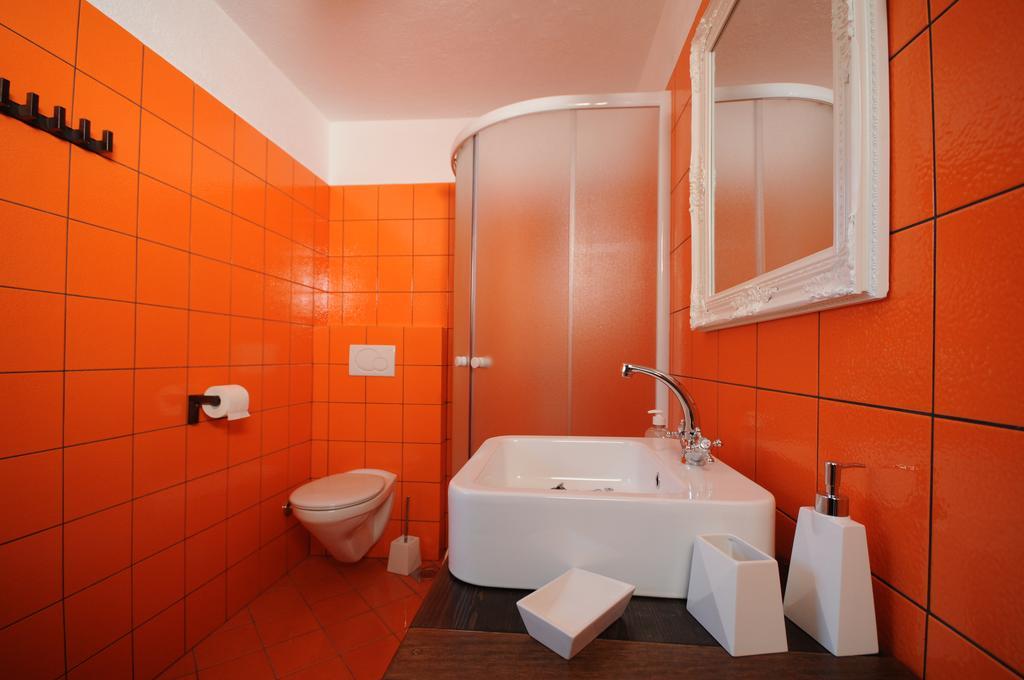 Holiday Homes Poli Svetega Antona Gračišće Rom bilde